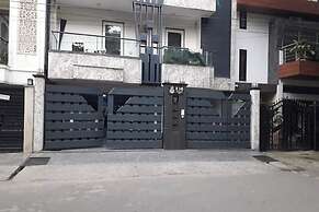 Mintstar Apartment And Suites, East Of Kailash