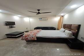 Mintstar Apartment And Suites, East Of Kailash