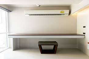 A Room Bangkok Sathorn