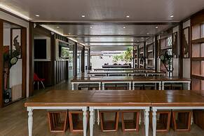 A Room Bangkok Sathorn