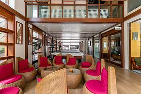 A Room Bangkok Sathorn