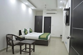 Hotel Aravali Inn