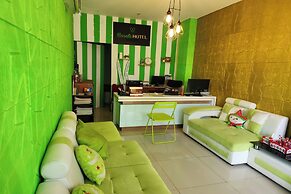 Barata Hotel Near Bandara Soekarno Hatta