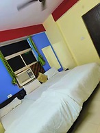 Goroomgo Shivay Guest House Varanasi
