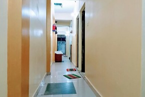 Goroomgo Shivay Guest House Varanasi