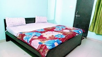 Goroomgo Shivay Guest House Varanasi