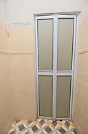 SPOT ON 92538 Joyoakis Homestay SyariahNearMall Nagoya Hill