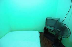 SPOT ON 92538 Joyoakis Homestay SyariahNearMall Nagoya Hill