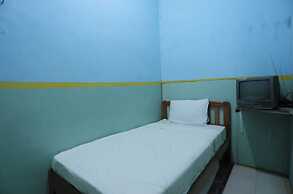 SPOT ON 92538 Joyoakis Homestay SyariahNearMall Nagoya Hill