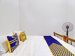 SPOT ON 92539 Luqman Kostel Syariah