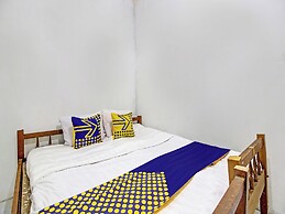 SPOT ON 92539 Luqman Kostel Syariah