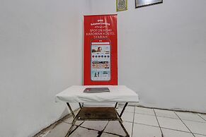 SPOT ON 92540 Karomah Kostel Syariah