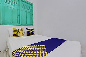 SPOT ON 92540 Karomah Kostel Syariah