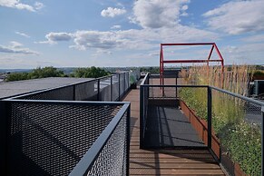 Queen Barbora Central Lofts