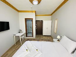 Stylish Hotel Old City