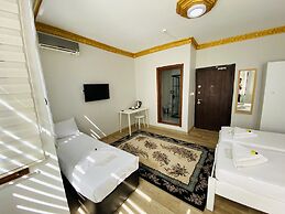 Stylish Hotel Old City