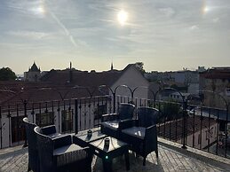 Stylish Hotel Old City