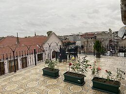 Stylish Hotel Old City