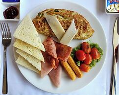 Nimith Hotel & Restaurant