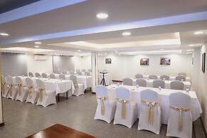 Nimith Hotel & Restaurant