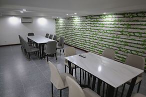 Nimith Hotel & Restaurant