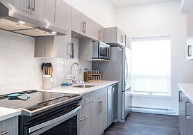 Peak Paradise by Revelstoke Vacations