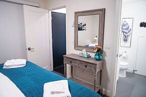 Peak Paradise by Revelstoke Vacations