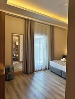 Hotel Ravi