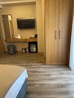 Hotel Ravi