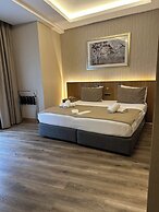 Hotel Ravi