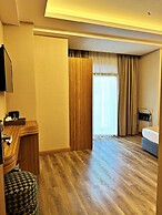 Hotel Ravi