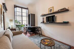 Ognissanti Flat by Mmega