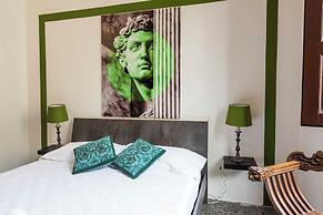 Ognissanti Flat by Mmega