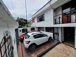 La parada del tren Hostel