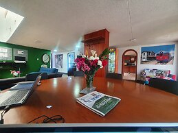 La parada del tren Hostel