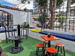 La parada del tren Hostel