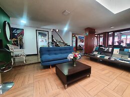 La parada del tren Hostel