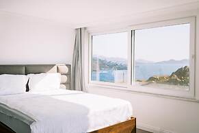 Chic Villa w Patio Pool 3 min to Beach in Bodrum