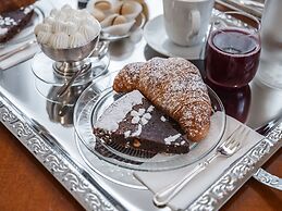 MAISON BOUTIQUE MATTEOTTI