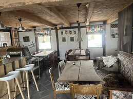 Sodra Gotland 14 bed med Pool