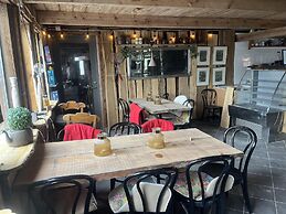 Sodra Gotland 14 bed med Pool