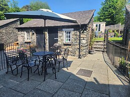 6 Calgarth View