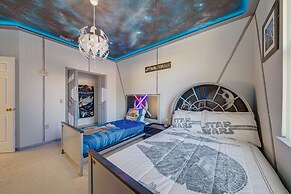 Disney Galactic Retreat 5 Bedroom Home by Redawning