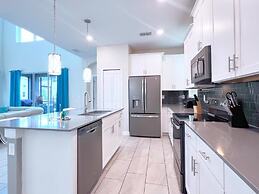 Beautiful Pool Villa With Spa And Game Room-2730bd 5 Bedroom Home by R