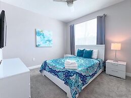 Beautiful Pool Villa With Spa And Game Room-2730bd 5 Bedroom Home by R