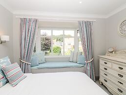 41 Chatsworth Gardens