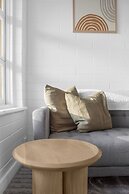 Prickly Pear Stays - Plympton