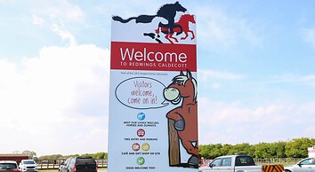 Stanley's Lodge, Foxburrow Hang