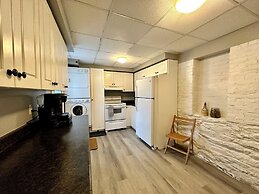 Hiltz House Suite Near Halifax Ferry