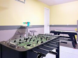 Beautiful Pool Villa With Spa And Game Room-9007pc 7 Bedroom Home by R